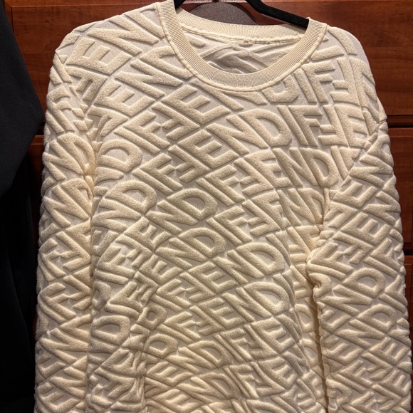 Cream Fendi Pullover - Picture 1 of 3